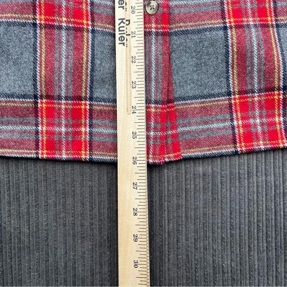 Sundance Lace Back Flannel Size 10 Red Blue Outdoors Casual Women. - Picture 9 of 10